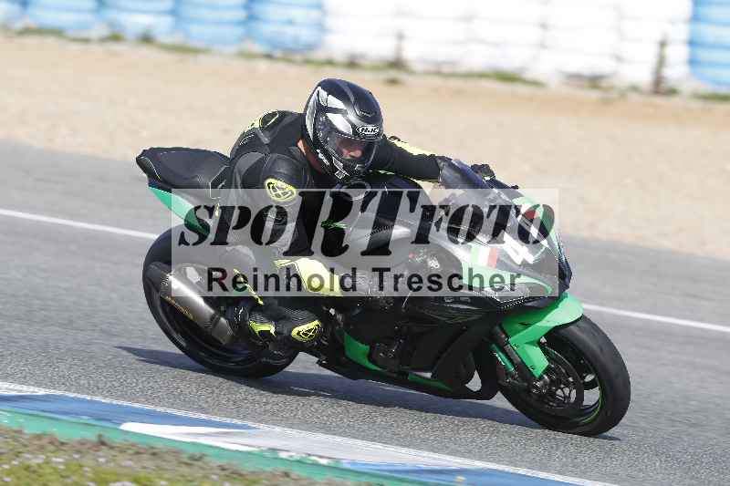 /Archiv-2024/01 26.-28.01.2024 Moto Center Thun Jerez/Gruppe gruen-green/48